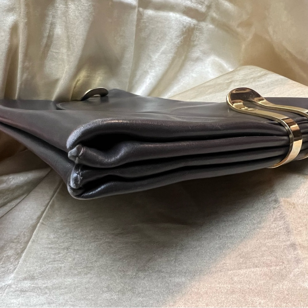 Vintage ‘70s Ferragamo Large Clutch Handbag - Picture 5 of 14